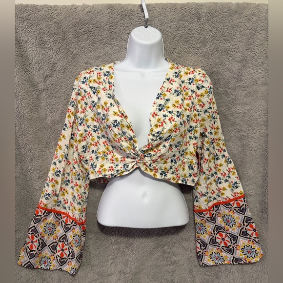 Lost + Wander Anthropologie Crop Top Womens Small Floral White Bell Sleeve New - Picture 1 of 12